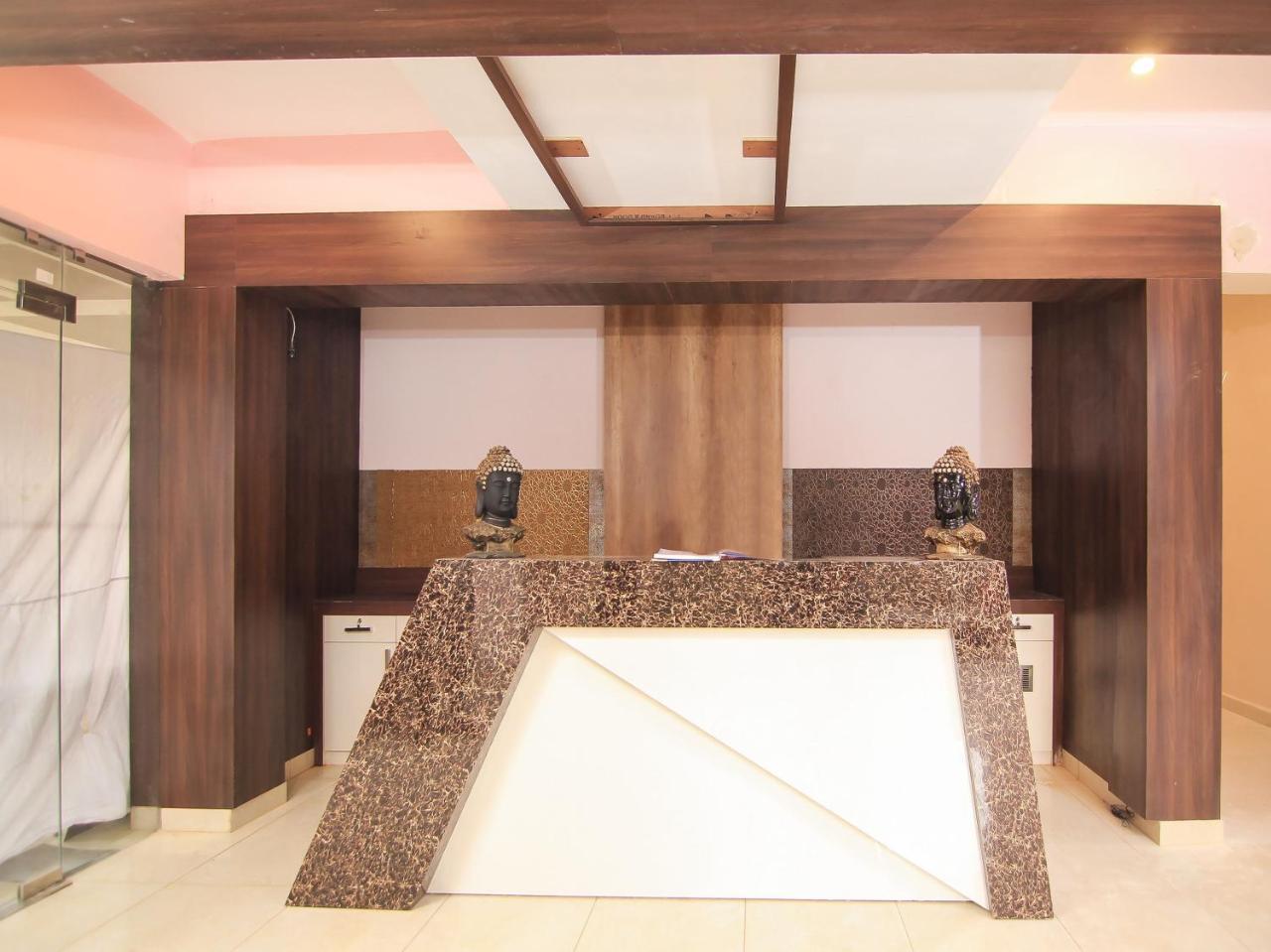Maple Delite Hotel Lucknow Ngoại thất bức ảnh